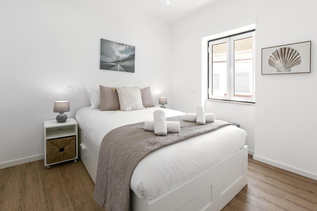 Seaside Salty Escape Apartment Nazare Ngoại thất bức ảnh